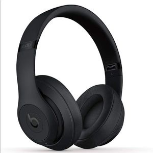 Beats by Dre studio 3 wireless headphones